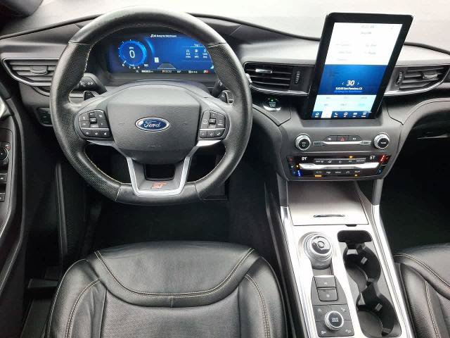 Certified 2020 Ford Explorer ST w/ ST Street Pack AWD/4WD image 27