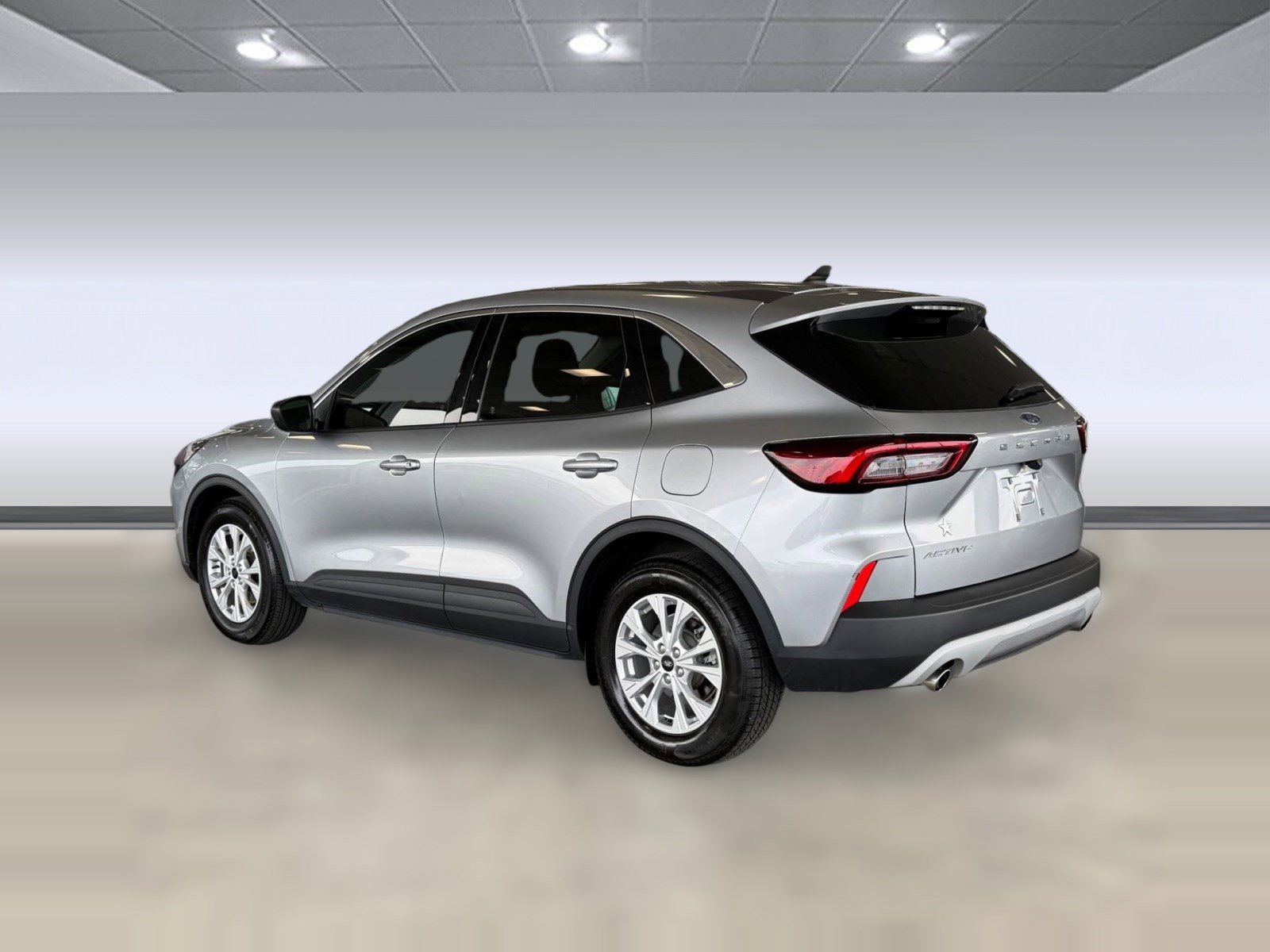 Certified 2023 Ford Escape Active w/ Cold Weather Package FWD image 3
