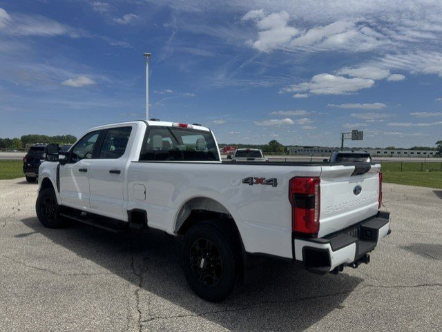 Certified 2023 Ford F250 XL w/ STX Appearance Package AWD/4WD image 6