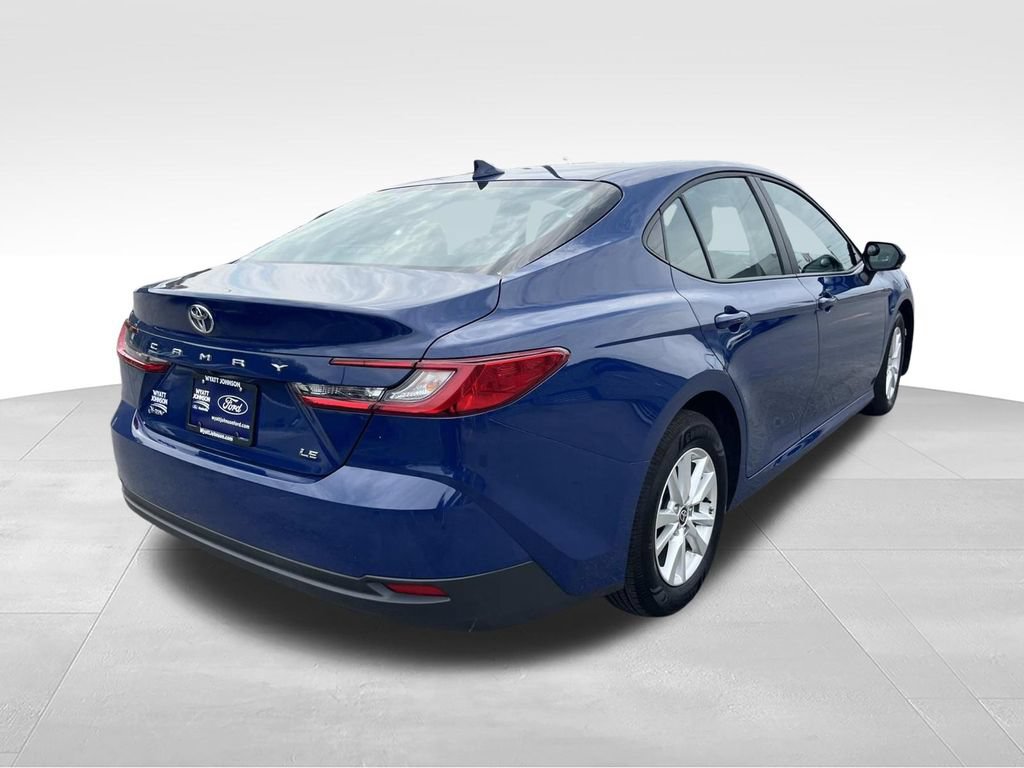 Used 2025 Toyota Camry LE w/ Convenience Package FWD video 3