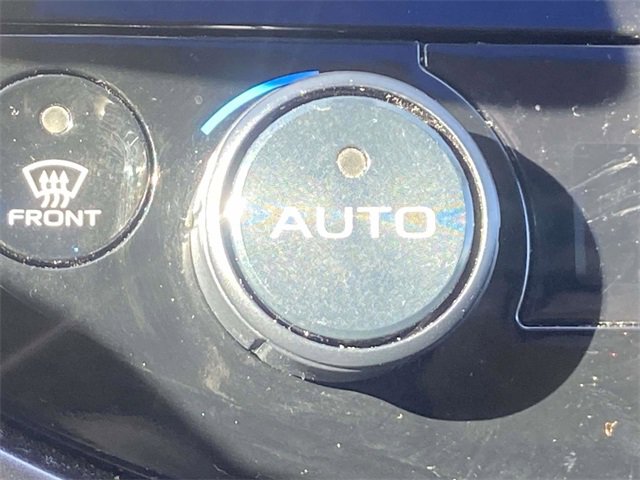 Used 2024 Toyota Camry SE image 23