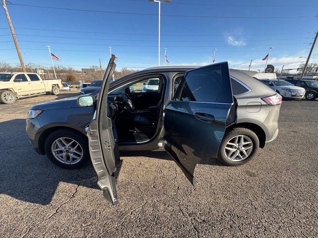 Certified 2024 Ford Edge SEL w/ Convenience Package image 7