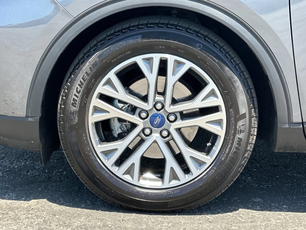 Certified 2022 Ford Escape SEL w/ Technology Package FWD image 24