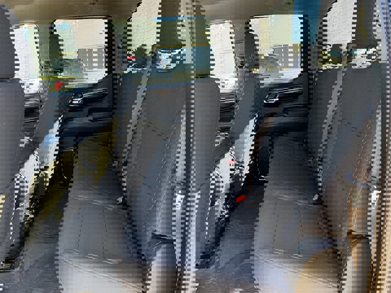 Used 2024 Chevrolet Silverado 1500 LT image 25