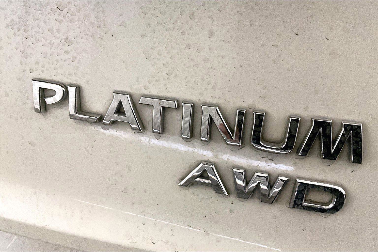 Used 2023 Nissan Rogue Platinum image 13