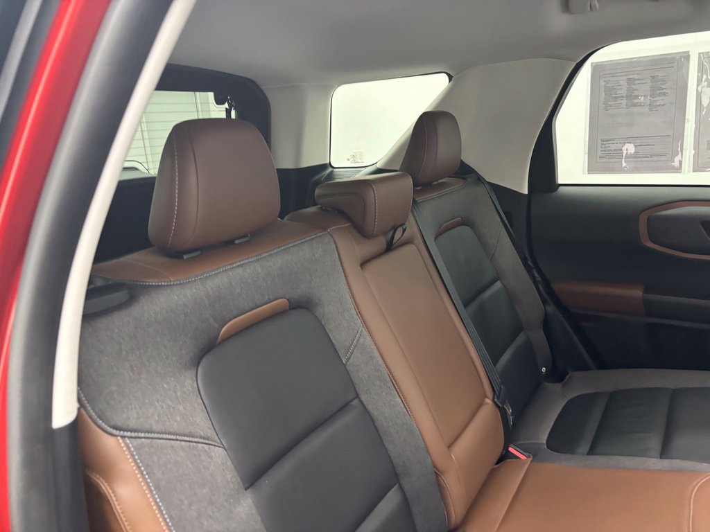 Certified 2022 Ford Bronco Sport Outer Banks w/ Tech Package AWD/4WD image 44