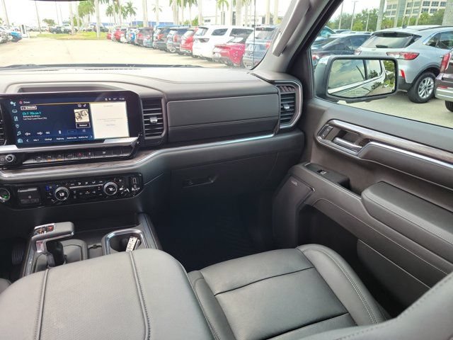 Used 2023 Chevrolet Silverado 1500 LTZ RWD image 21