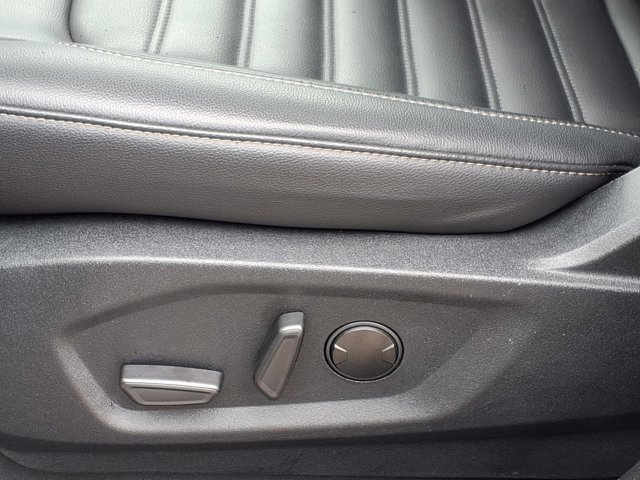 Certified 2022 Ford Edge SEL w/ Convenience Package image 8