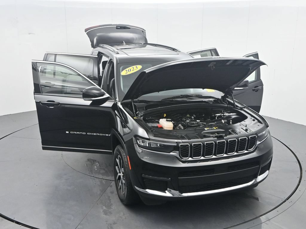 Used 2023 Jeep Grand Cherokee L Limited AWD/4WD image 47