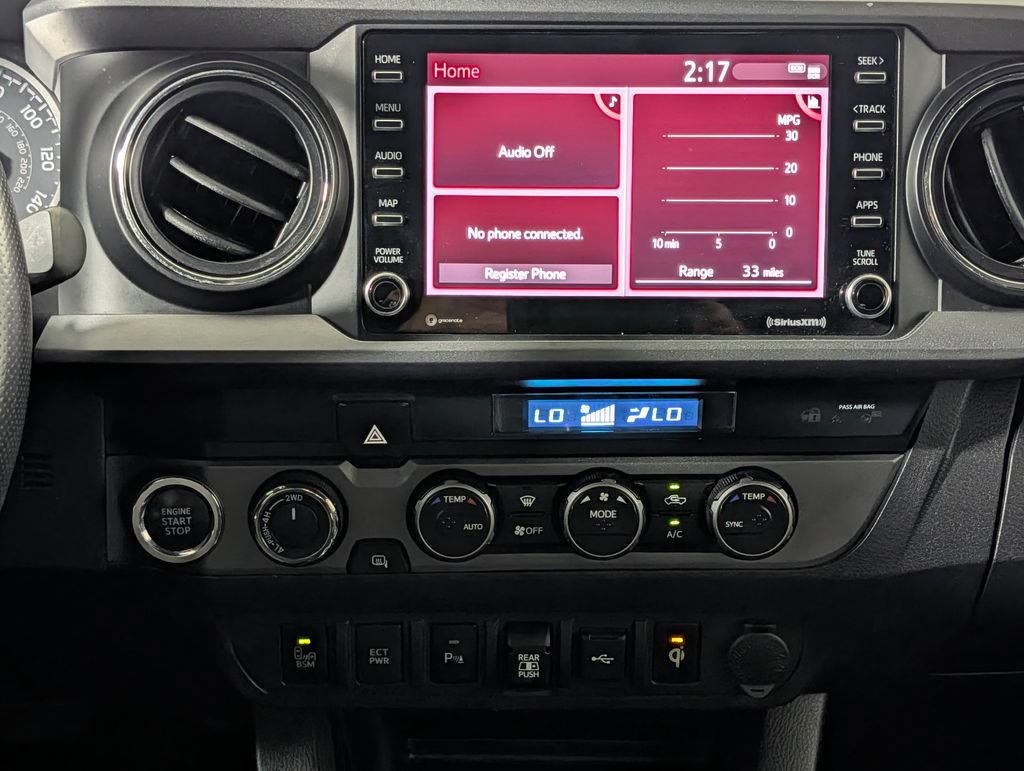 Used 2021 Toyota Tacoma TRD Off-Road w/ Technology Package AWD/4WD image 13