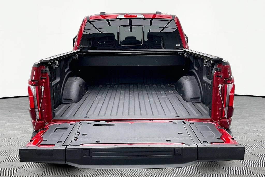 Certified 2025 Ford F150 Lariat w/ Equipment Group 501A Mid AWD/4WD image 18