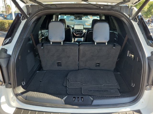 Certified 2025 Ford Explorer ST AWD/4WD image 25