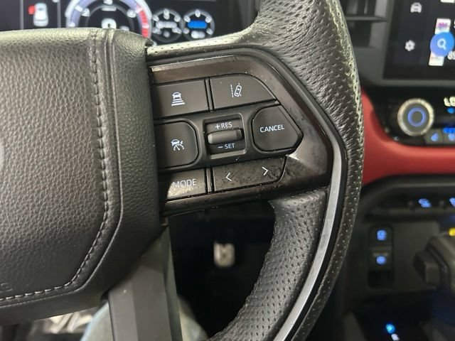 Used 2023 Toyota Sequoia TRD Pro AWD/4WD image 31