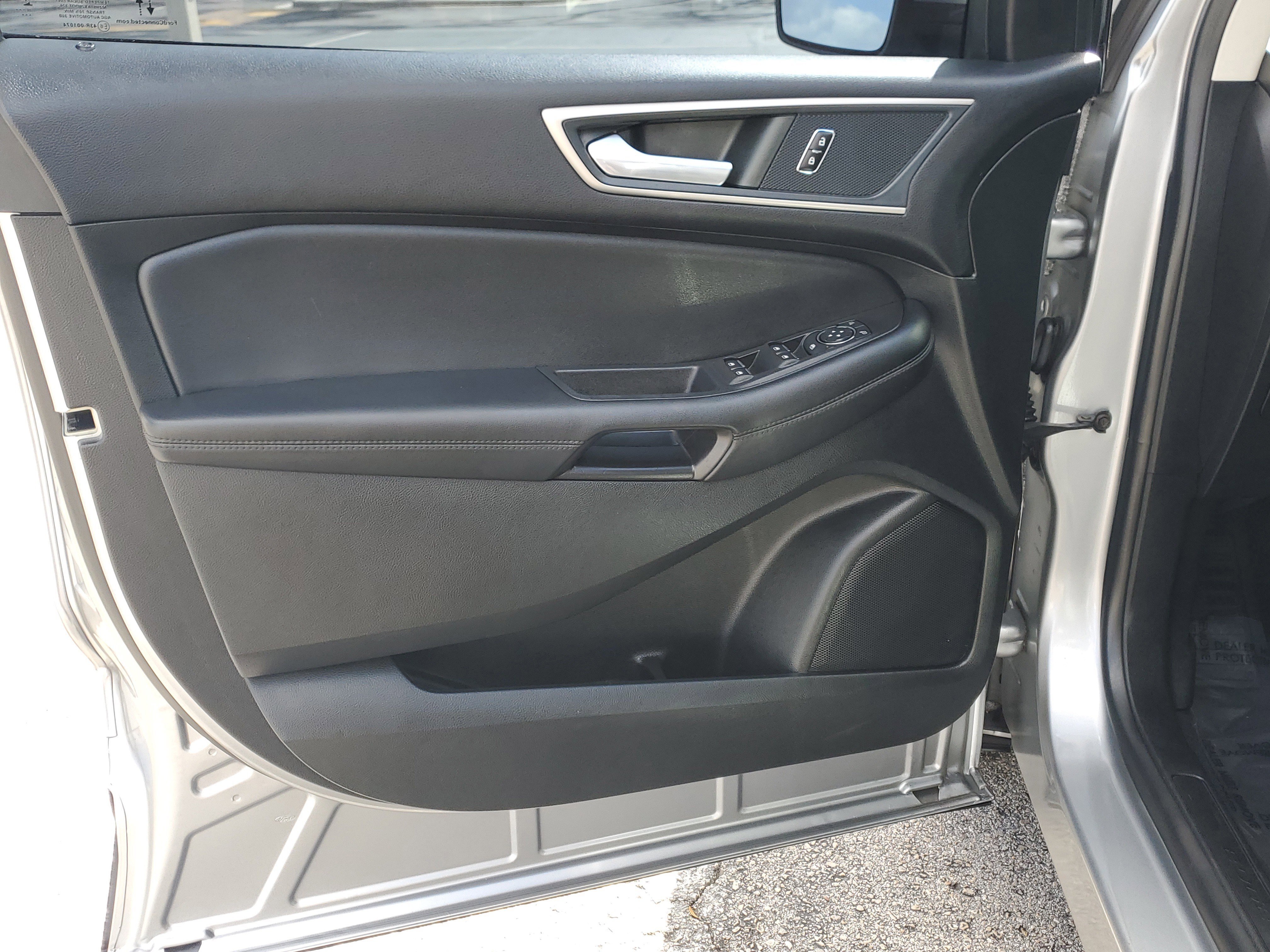 Certified 2022 Ford Edge SEL w/ Convenience Package image 19