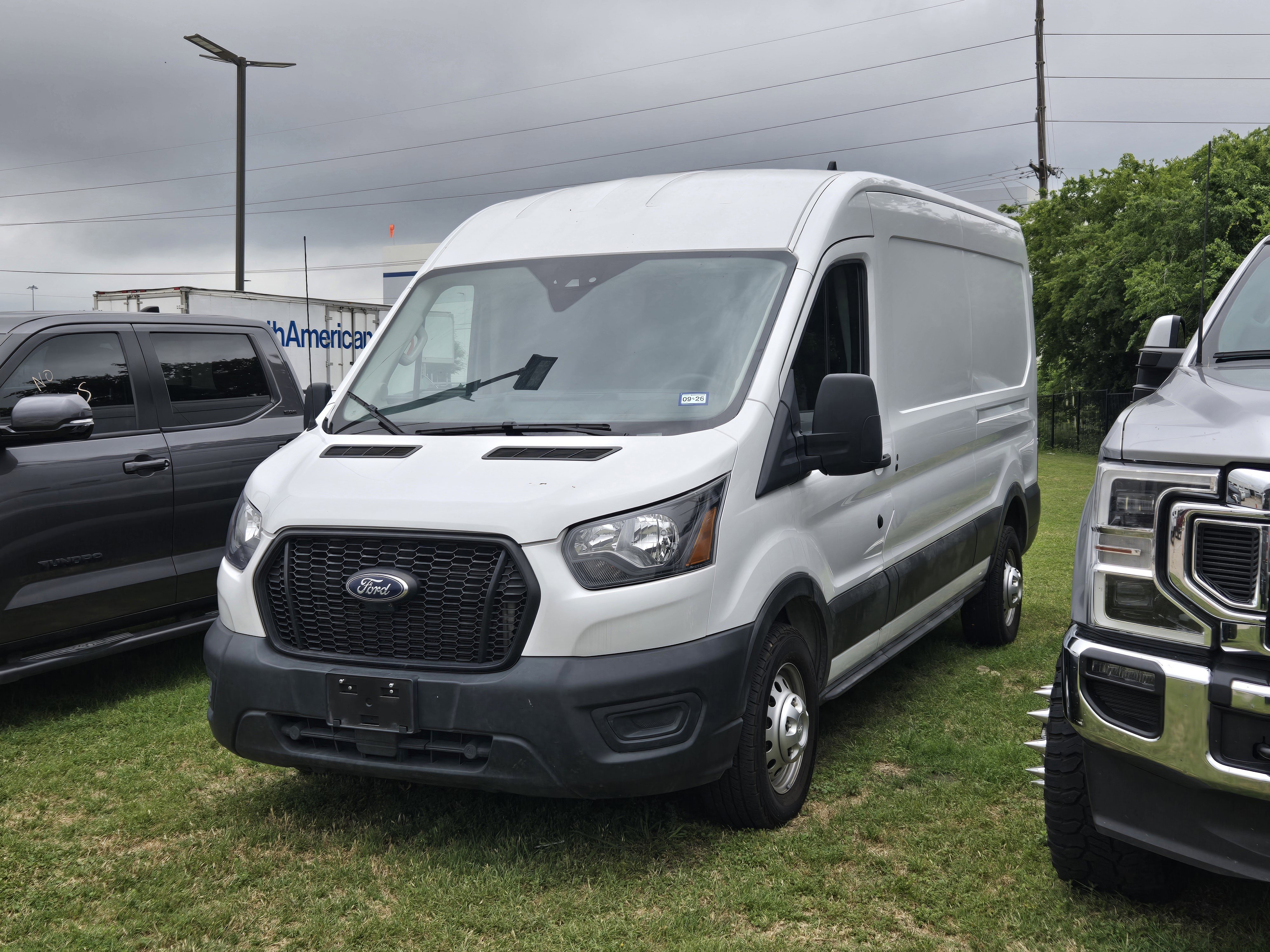 Certified 2023 Ford Transit 250 Medium Roof AWD w/ Load Area Protection Package image 3