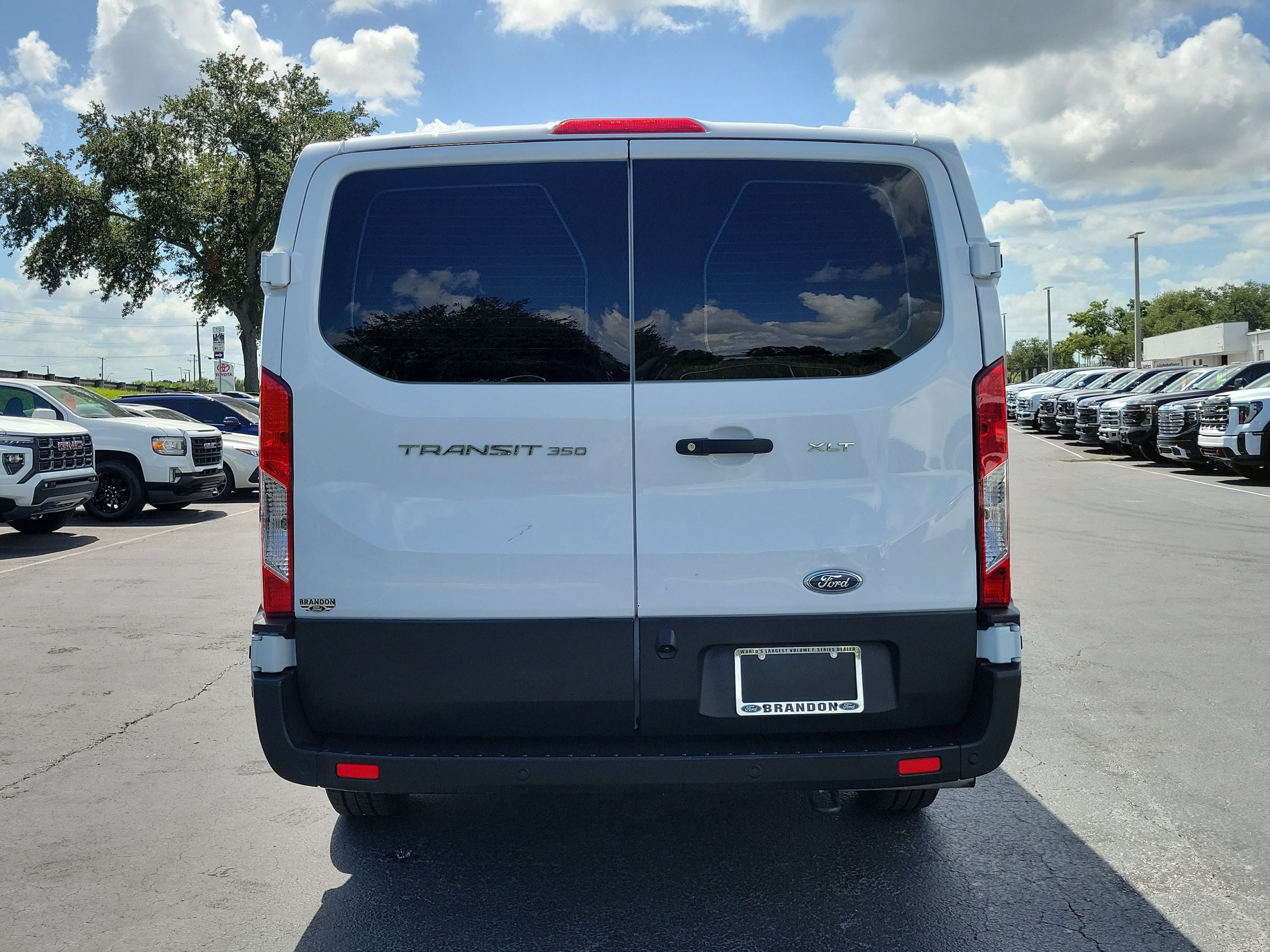 Certified 2023 Ford Transit 350 XLT RWD image 8
