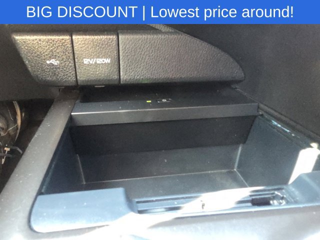 Used 2023 Toyota Camry XSE w/ Navigation Package FWD image 30