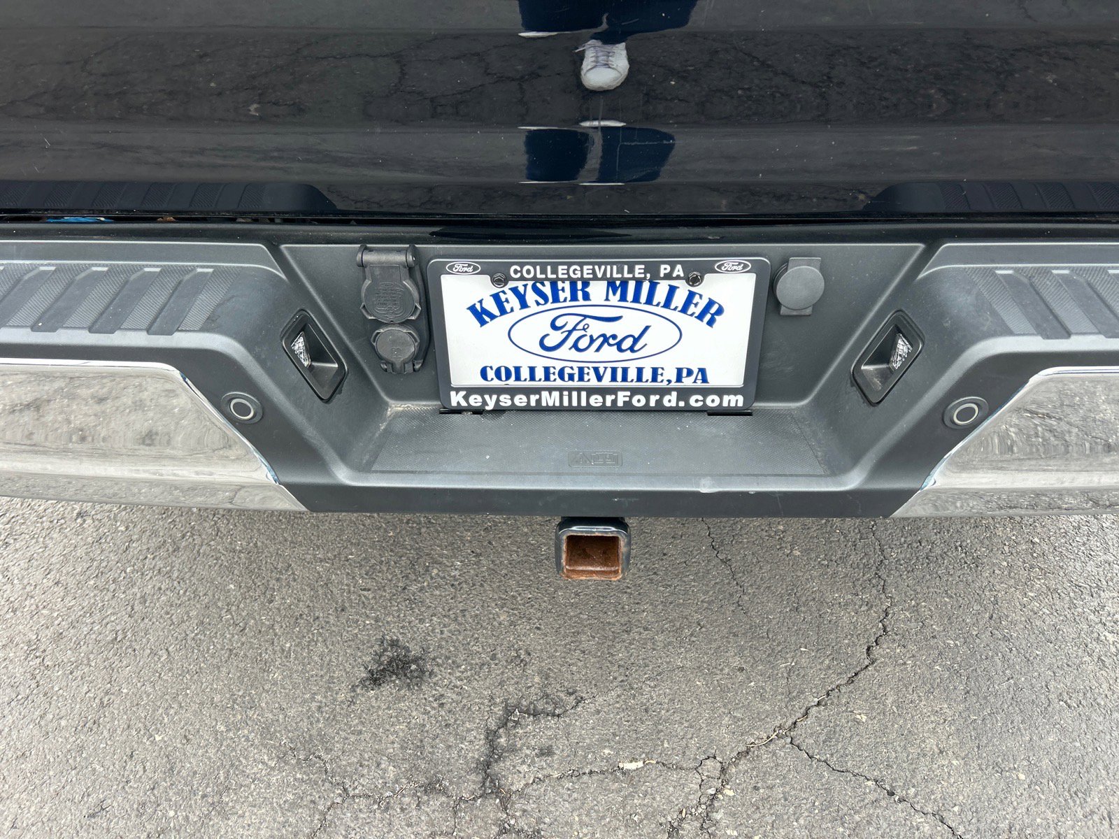 Certified 2022 Ford F150 XLT w/ Equipment Group 302A High image 12