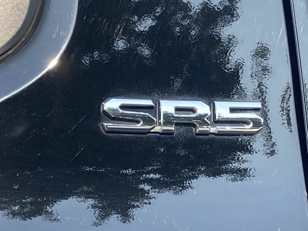 Used 2024 Toyota Tacoma SR5 AWD/4WD image 13