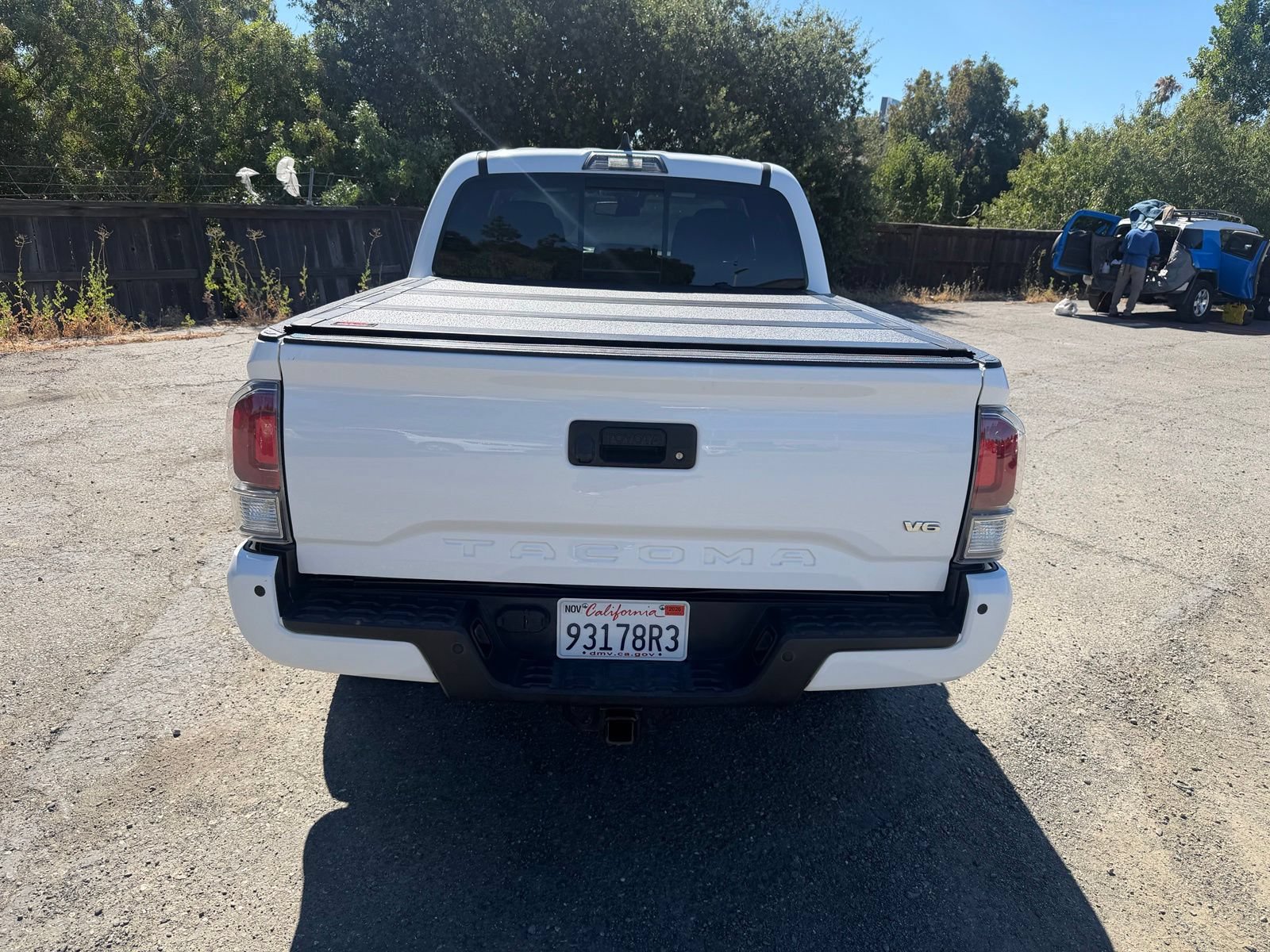 Used 2021 Toyota Tacoma TRD Off-Road w/ Technology Package AWD/4WD image 4