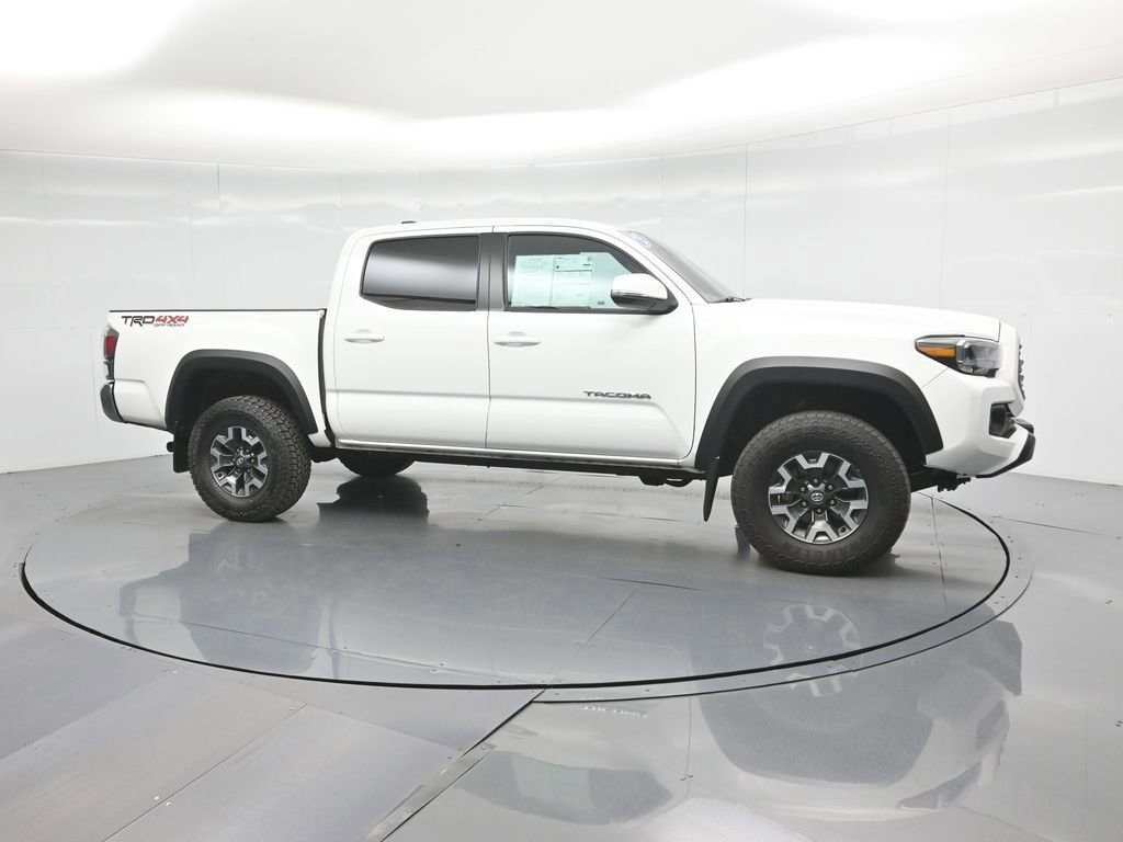 Used 2023 Toyota Tacoma TRD Off-Road image 11