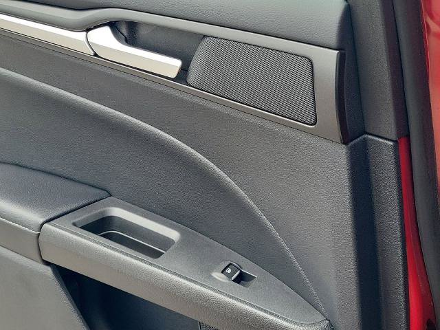 Certified 2020 Ford Fusion Titanium FWD image 18
