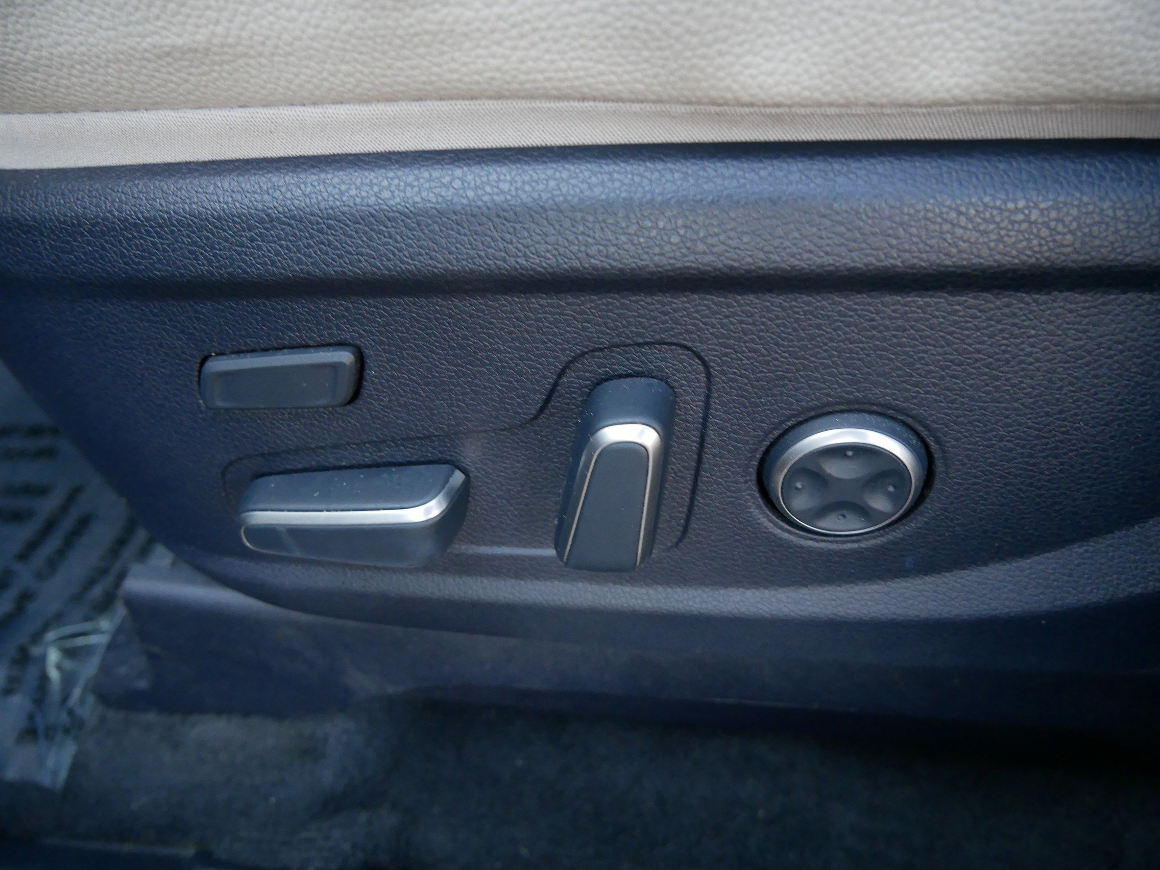 Used 2023 Hyundai Palisade Limited image 19