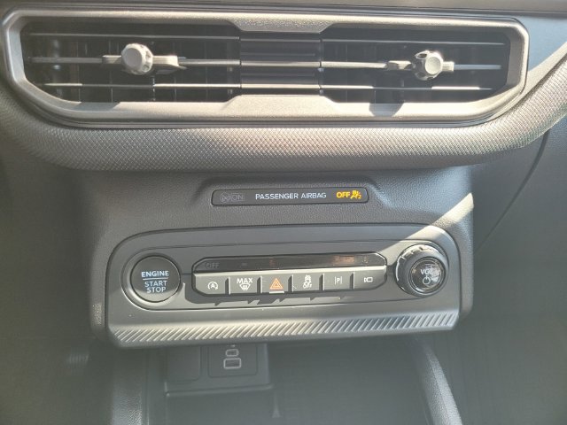 Certified 2025 Ford Bronco Sport Outer Banks w/ Outer Banks Tech Package+ AWD/4WD image 23