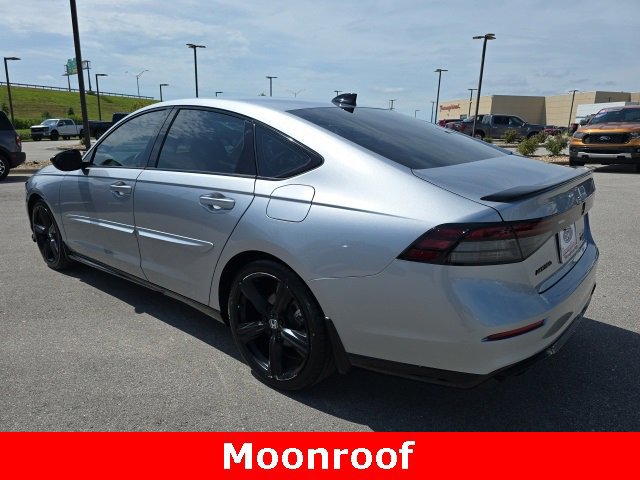Used 2023 Honda Accord Sport image 5