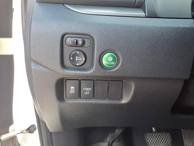 Used 2017 Honda Ridgeline RTL-T image 11