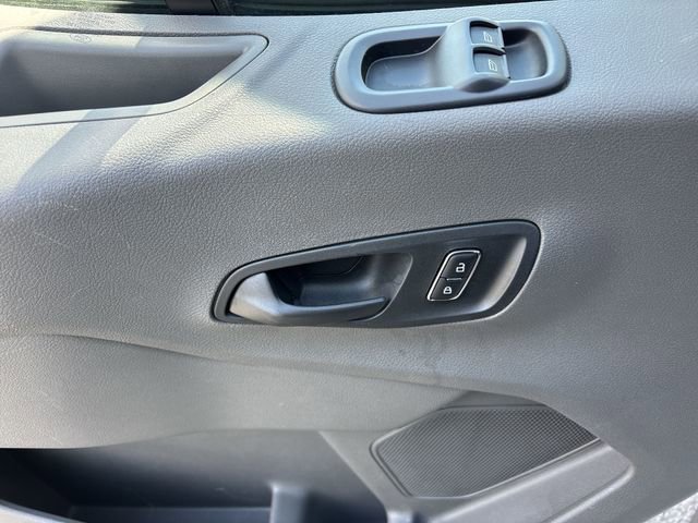 Certified 2023 Ford Transit 250 Medium Roof AWD image 4