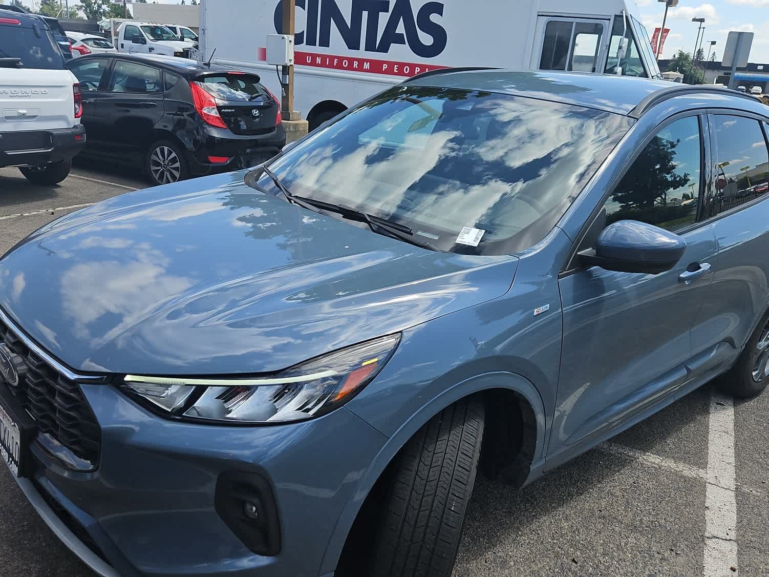 Certified 2023 Ford Escape ST-Line Select w/ Tech Pack #2 AWD/4WD image 1