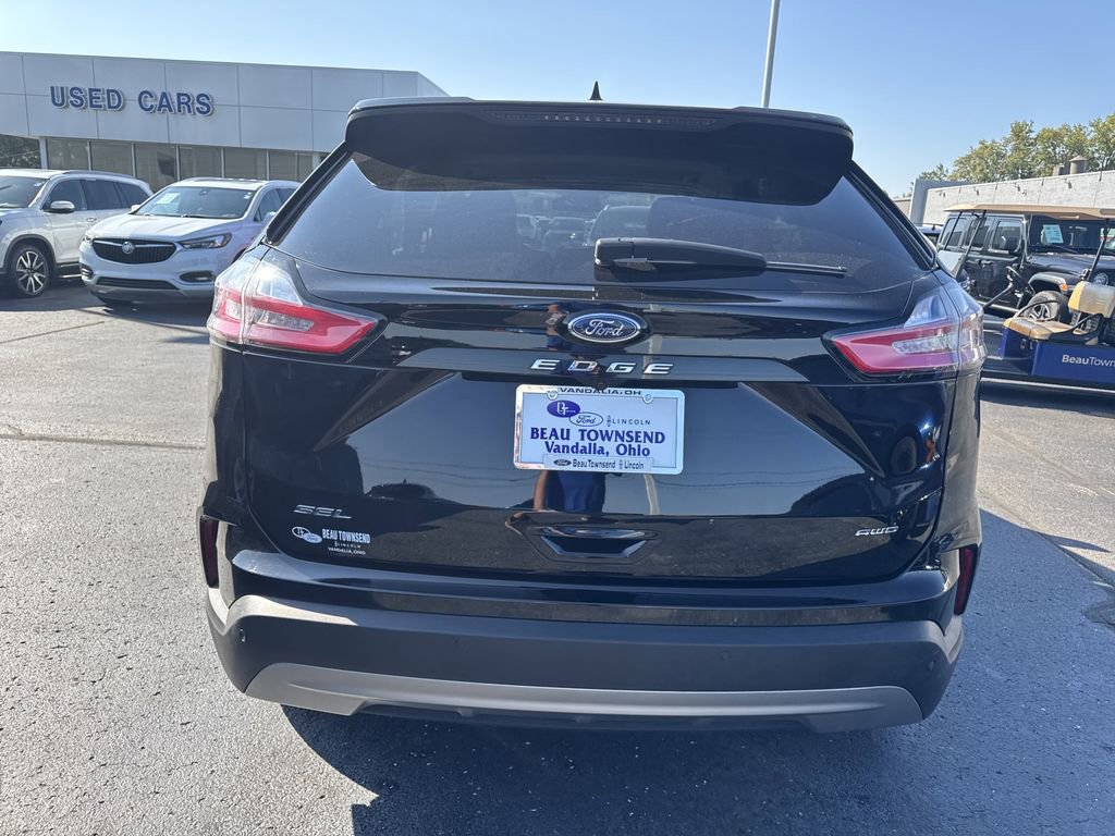 Certified 2024 Ford Edge SEL image 4
