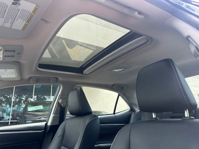 Used 2017 Toyota Corolla XLE w/ Carpet Mat Package (TMS) FWD image 3