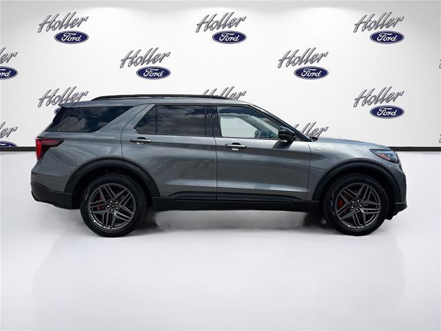 Certified 2025 Ford Explorer ST-Line w/ ST-Line Street Pack AWD/4WD image 9