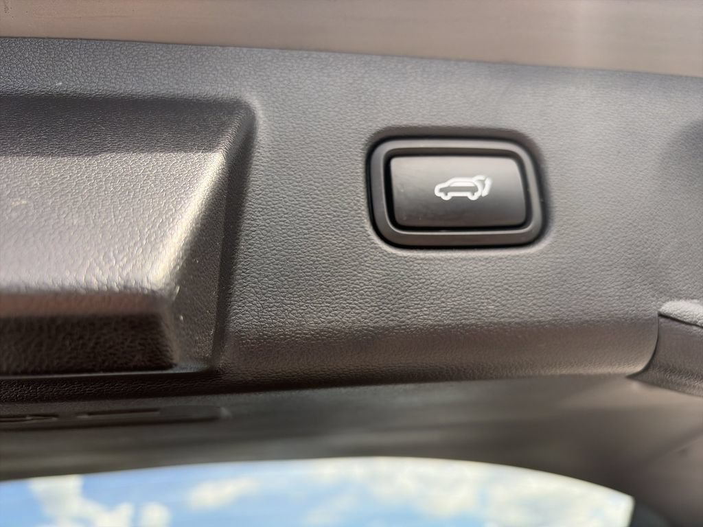 Used 2025 Hyundai Tucson SEL FWD image 31