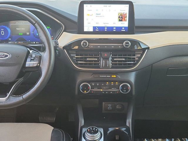 Certified 2022 Ford Escape Titanium w/ Titanium Premium Package image 20