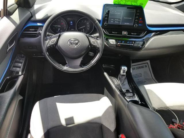 Used 2019 Toyota C-HR XLE FWD image 13