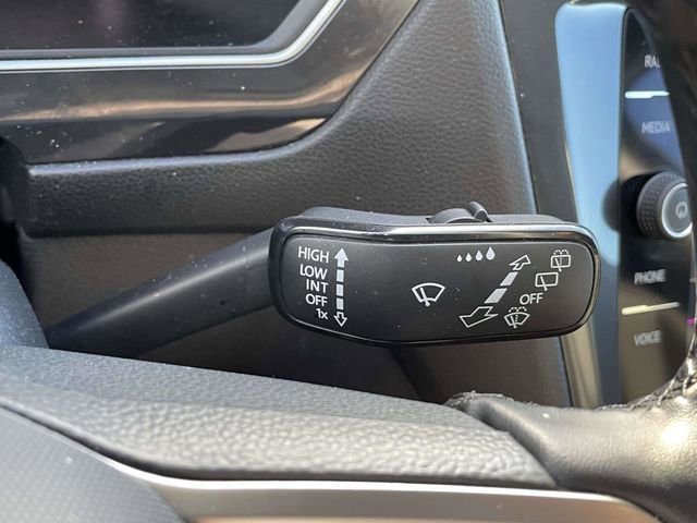 Used 2024 Volkswagen Tiguan Wolfsburg Edition image 30