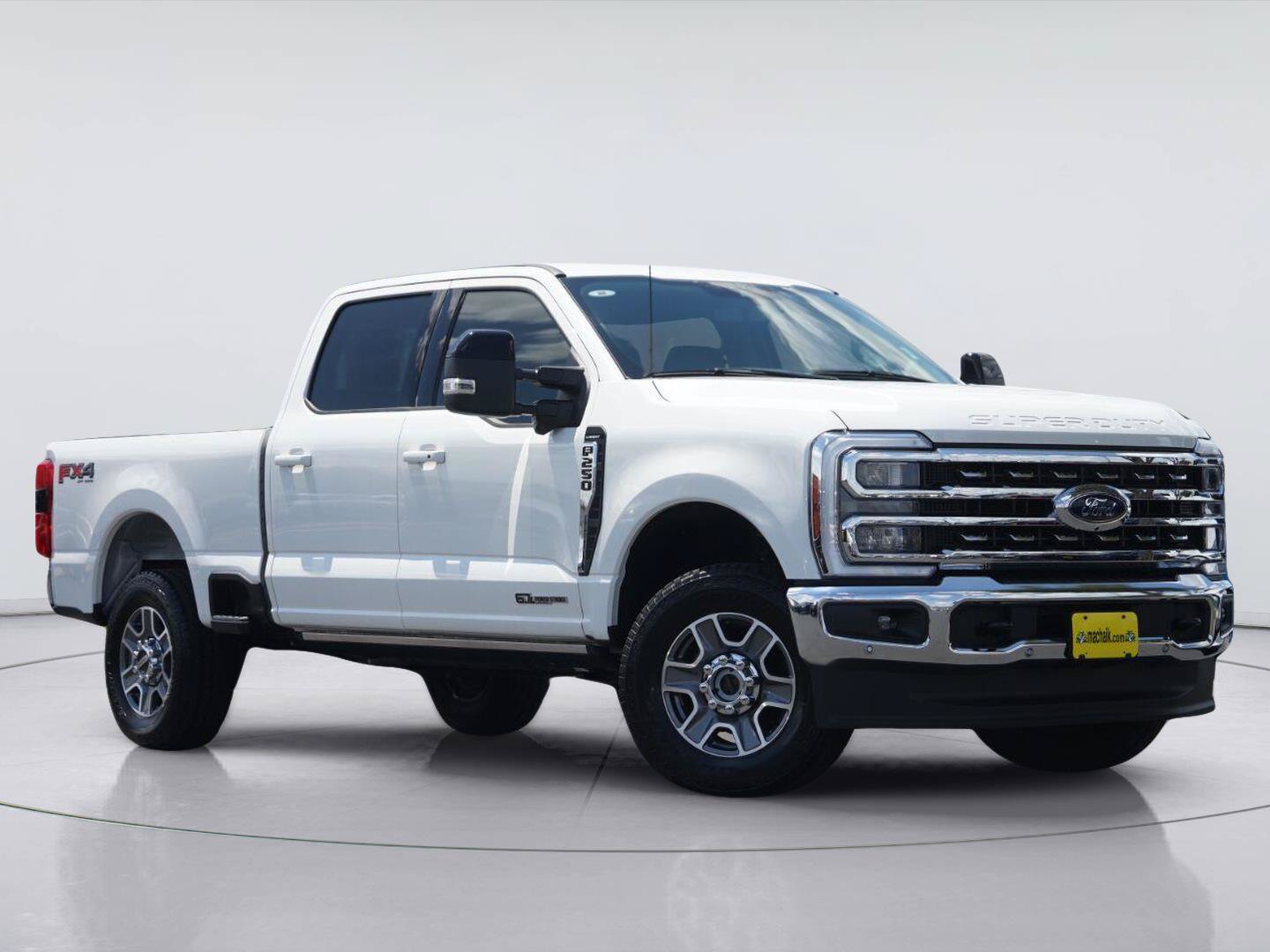 Certified 2024 Ford F250 Lariat w/ Lariat Ultimate Package AWD/4WD image 2