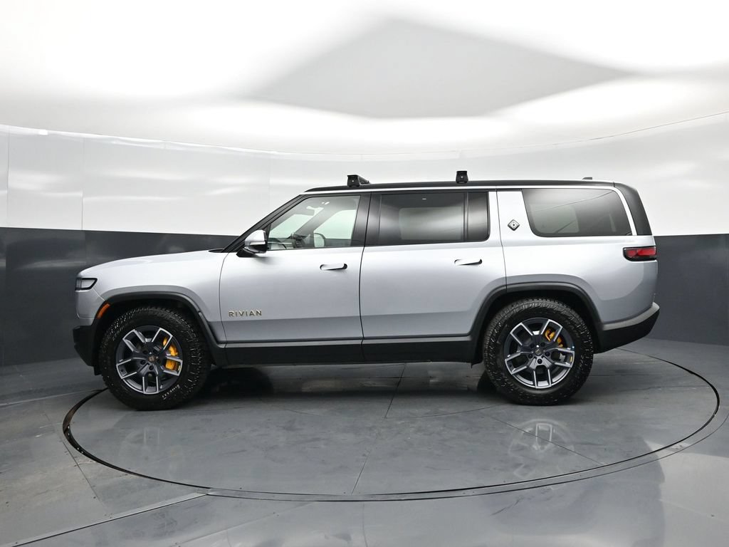 Used 2023 Rivian R1S Adventure Quad AWD/4WD image 31