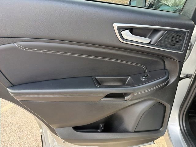 Certified 2024 Ford Edge Titanium image 26