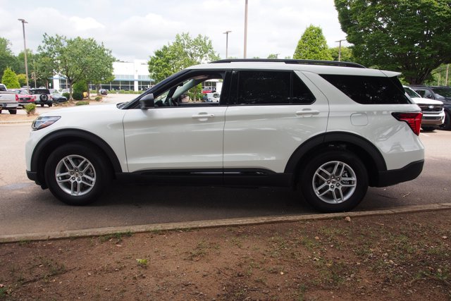 Certified 2026 Ford Explorer Active RWD image 4