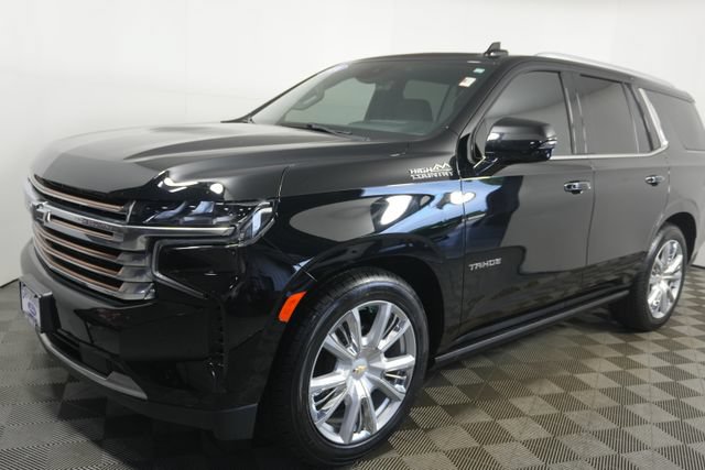 Used 2024 Chevrolet Tahoe High Country AWD/4WD image 7