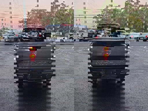 Used 2023 Nissan Frontier SV w/ SV Convenience Package image 13