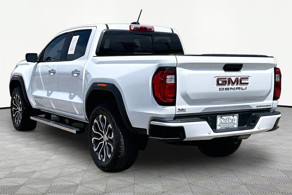 Used 2024 GMC Canyon Denali AWD/4WD image 13