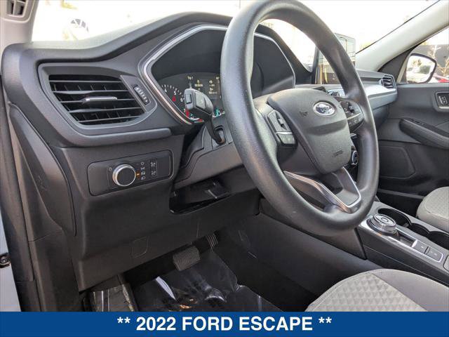 Certified 2022 Ford Escape SE image 12