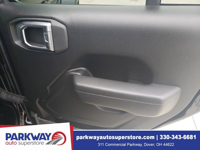 Used 2024 Jeep Wrangler Unlimited Sport AWD/4WD image 21