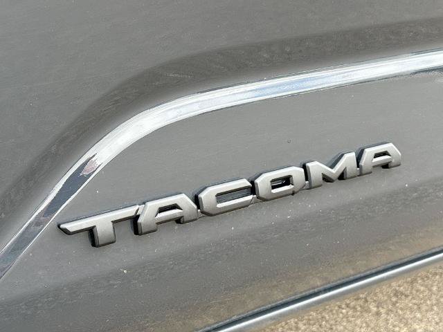 Used 2024 Toyota Tacoma SR5 AWD/4WD image 21