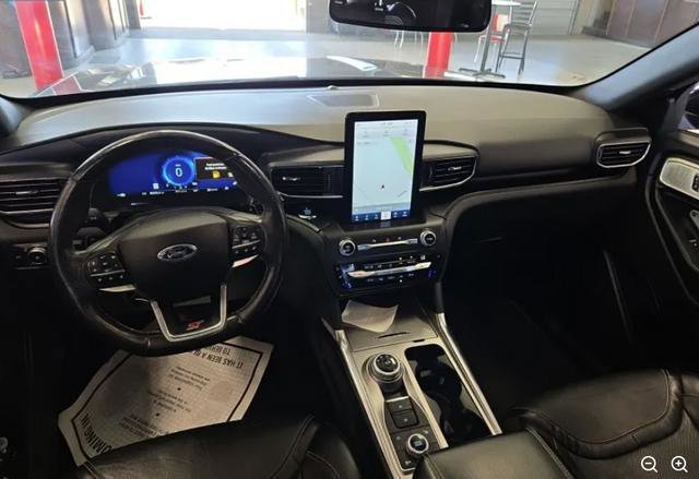 Certified 2020 Ford Explorer ST w/ Premium Technology Package image 8